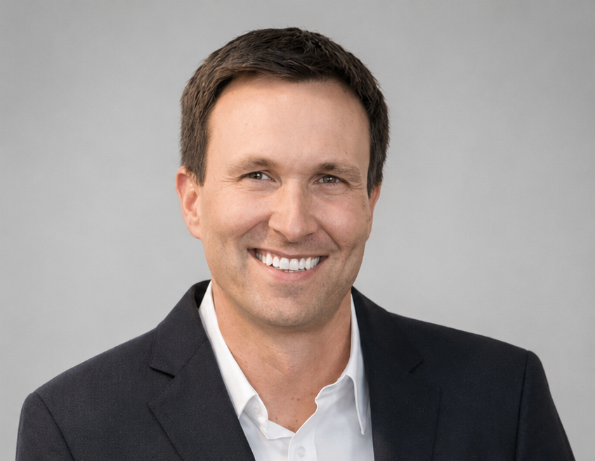 Dr. Oliver Strobel